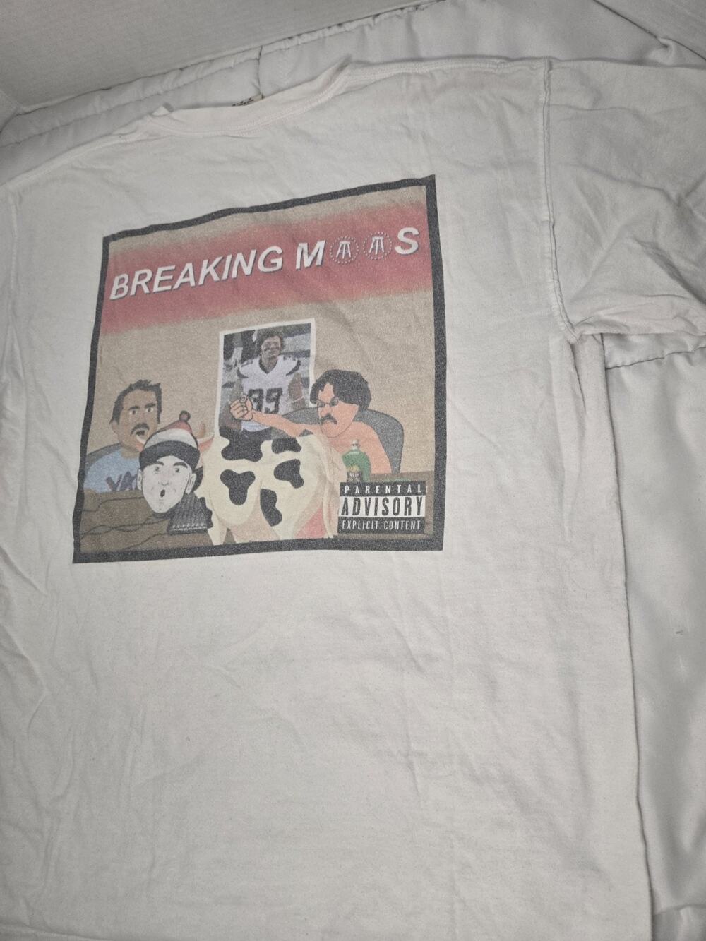 Breaking Mass Milk Boys Vtg 90's Retro Y2k Sz M 100% Cottont Shirt Parental Advi